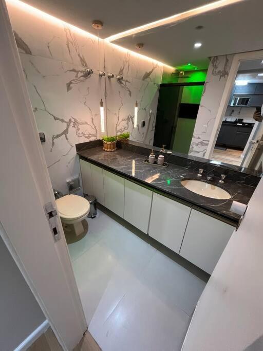 Lindo Apartamento Para Familia Ondina Apart Hotel Salvador Kültér fotó